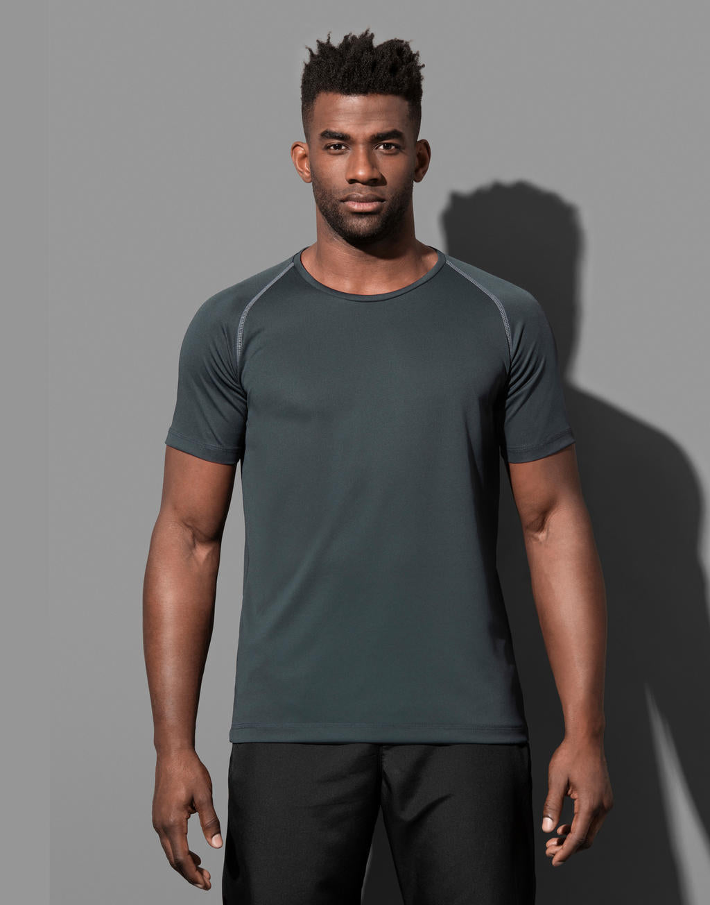 Active 140 Team Raglan Men in Farbe White