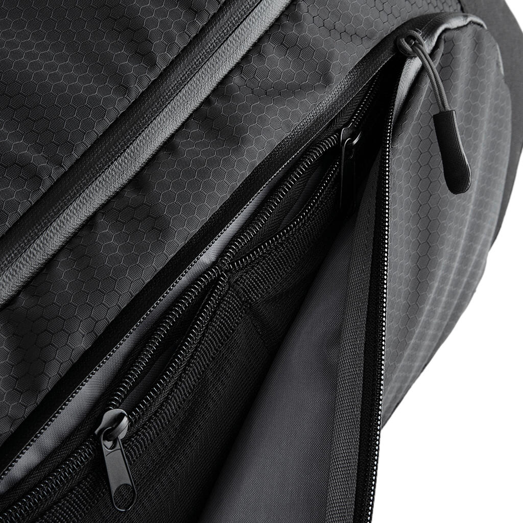 SLX 30 Litre Stowaway Carry-On in Farbe Black
