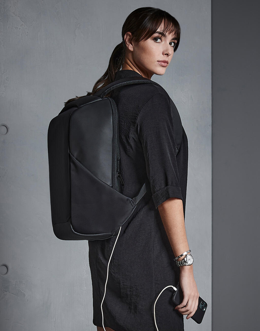 Project Charge Security Backpack in Farbe Black