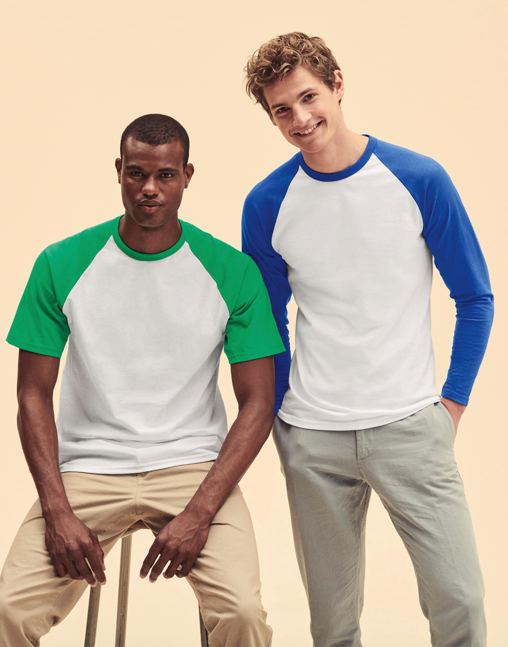 Valueweight Long Sleeve Baseball T in Farbe White/Deep Navy