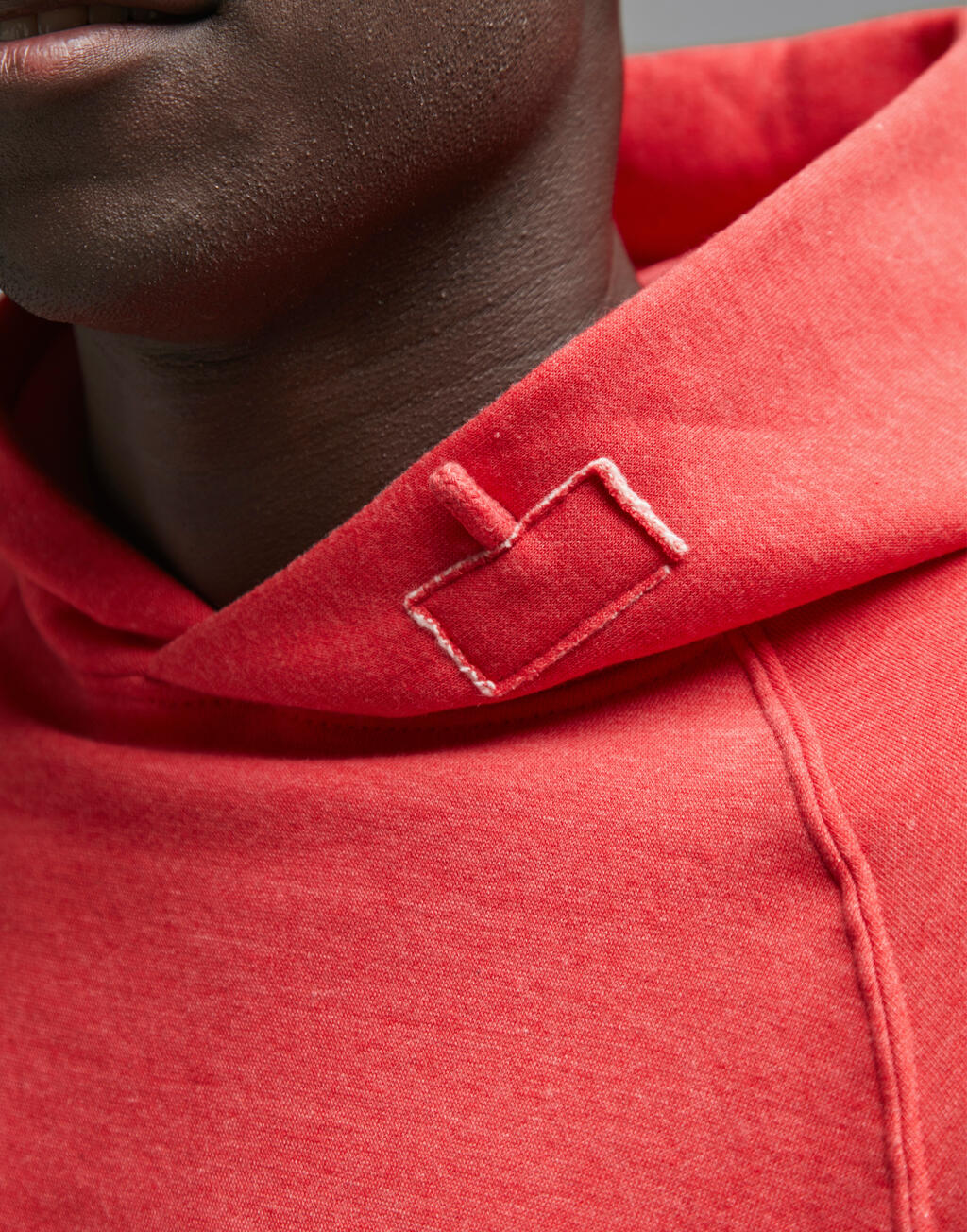 Tagless Media Hoodie in Farbe Heather Cream