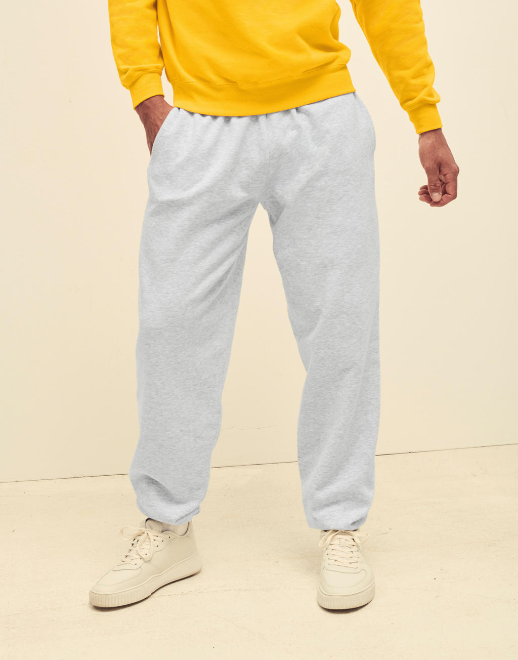 Classic Elasticated Cuff Jog Pants in Farbe White