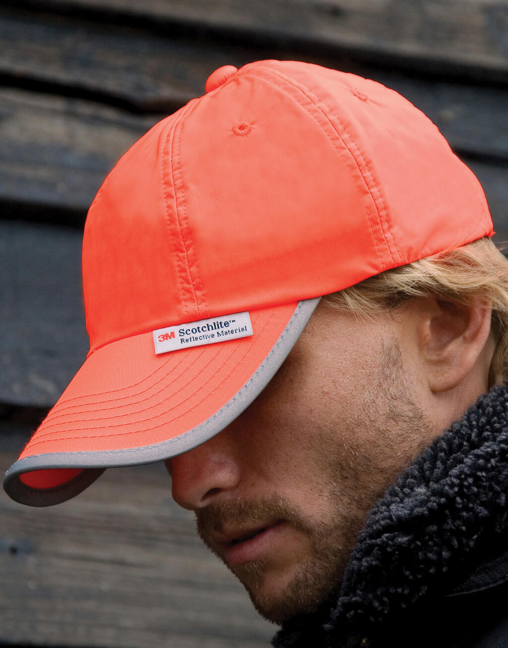 Reflective Cap in Farbe Black