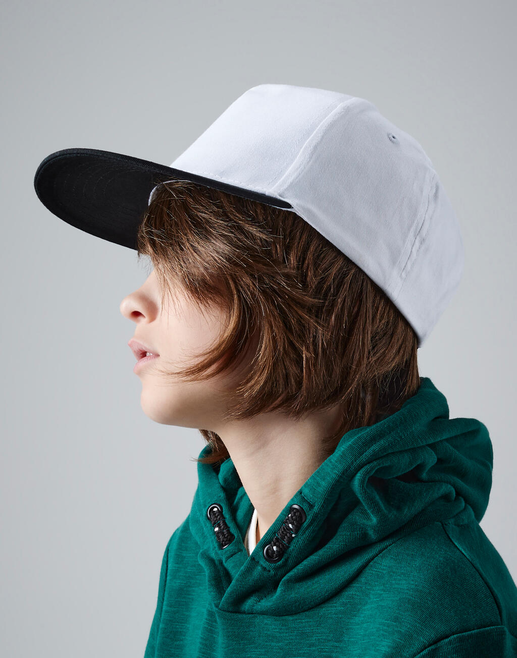 Youth Size Snapback in Farbe White/Black