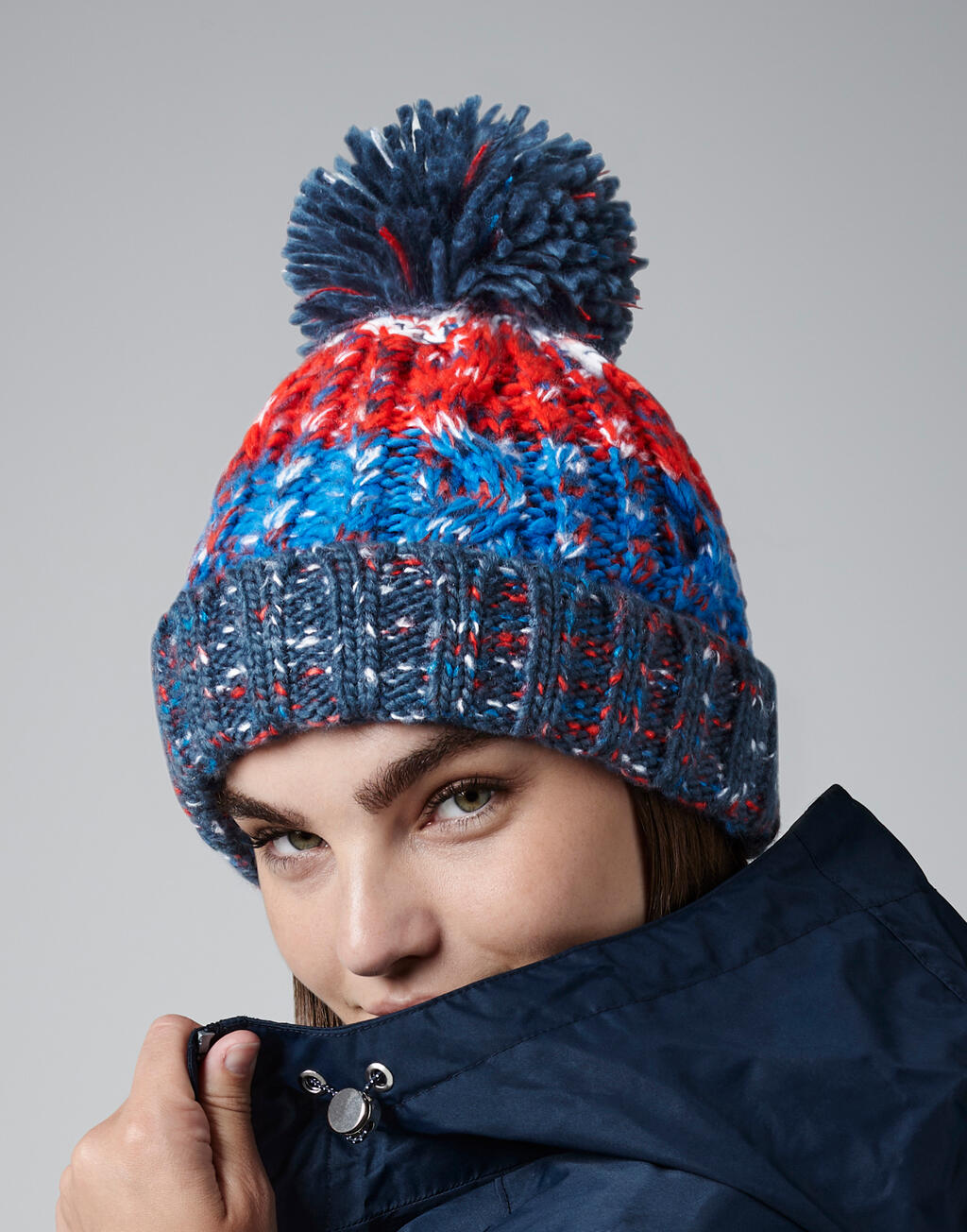 Corkscrew Pom Pom Beanie in Farbe Milkshake Mix