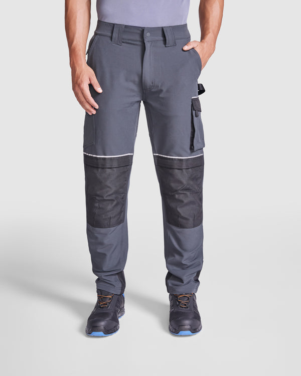 Hosen Wall in Farbe Black