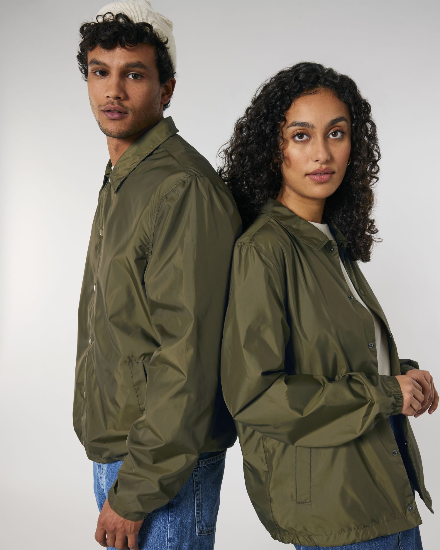 Non Padded Jacket Coacher in Farbe British Khaki