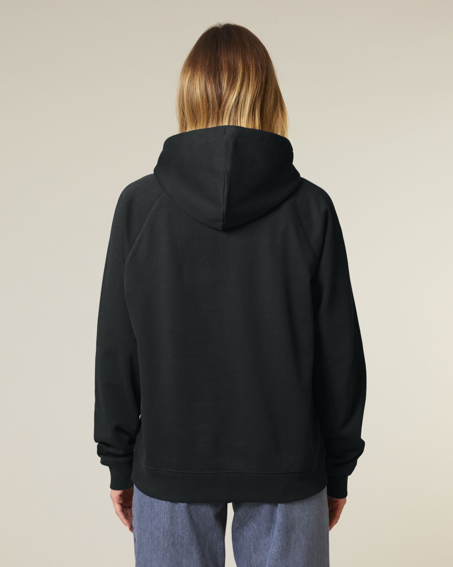 Striker - ShirtStore