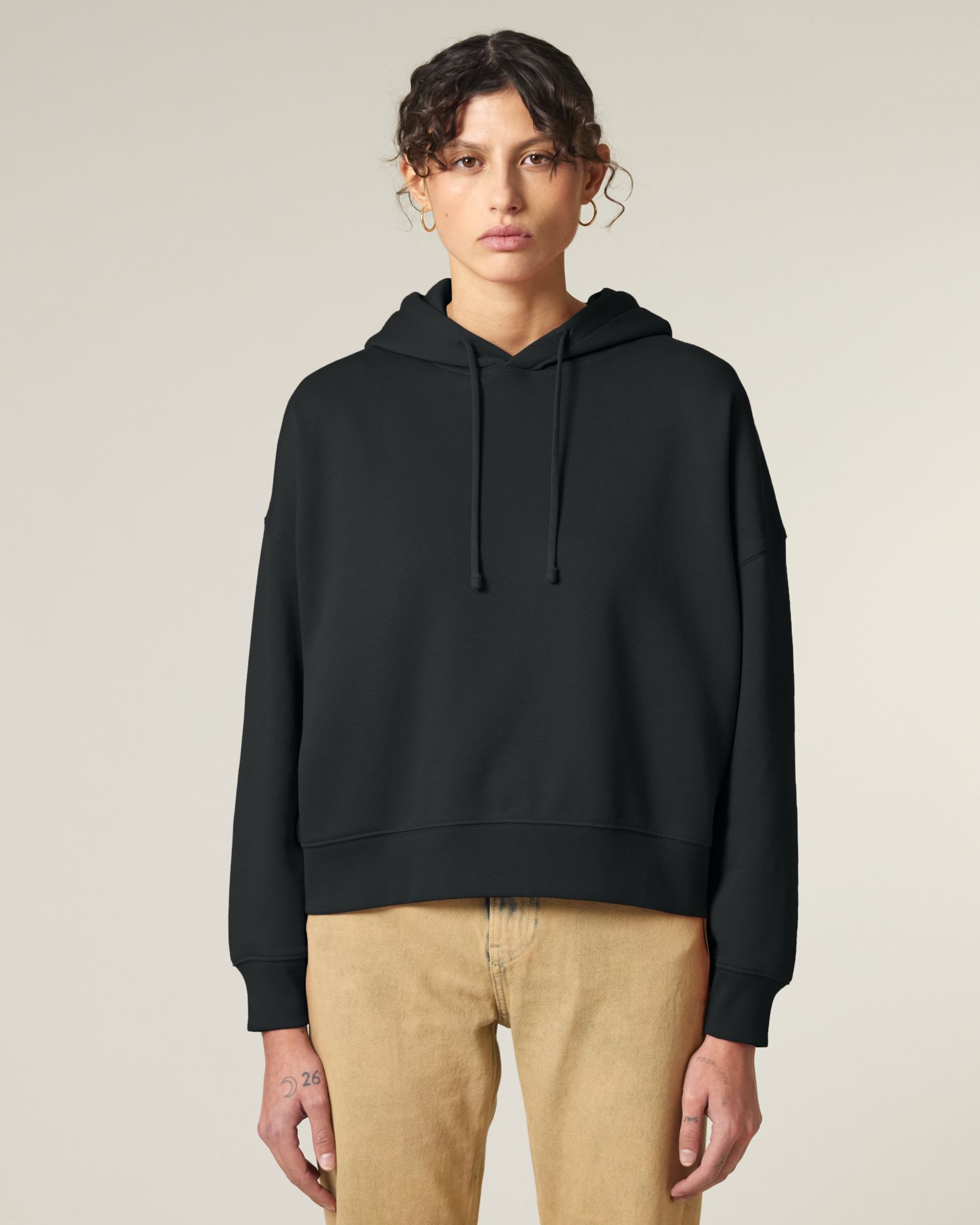 Hoodie Stella Nora in Farbe Black