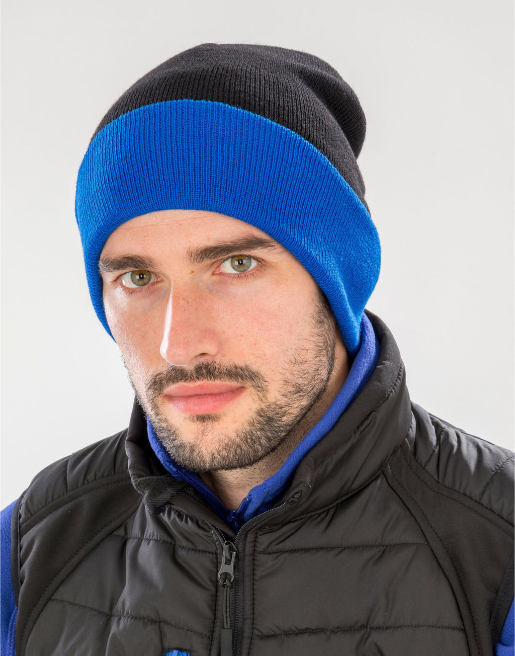 Recycled Black Compass Beanie in Farbe Black/Grey