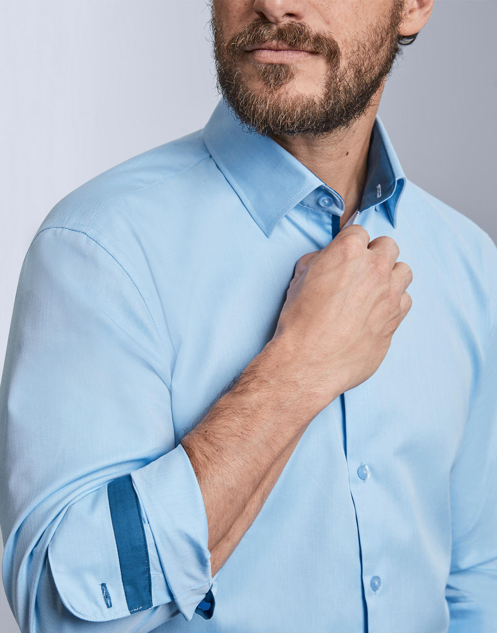  Tailored Contrast Herringbone Shirt LS in Farbe White/Silver/Convoy Grey