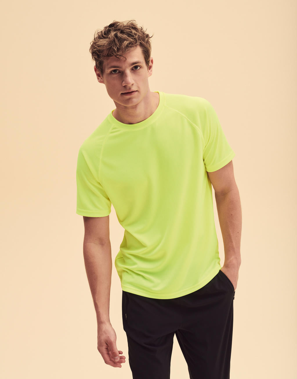  Performance T in Farbe White