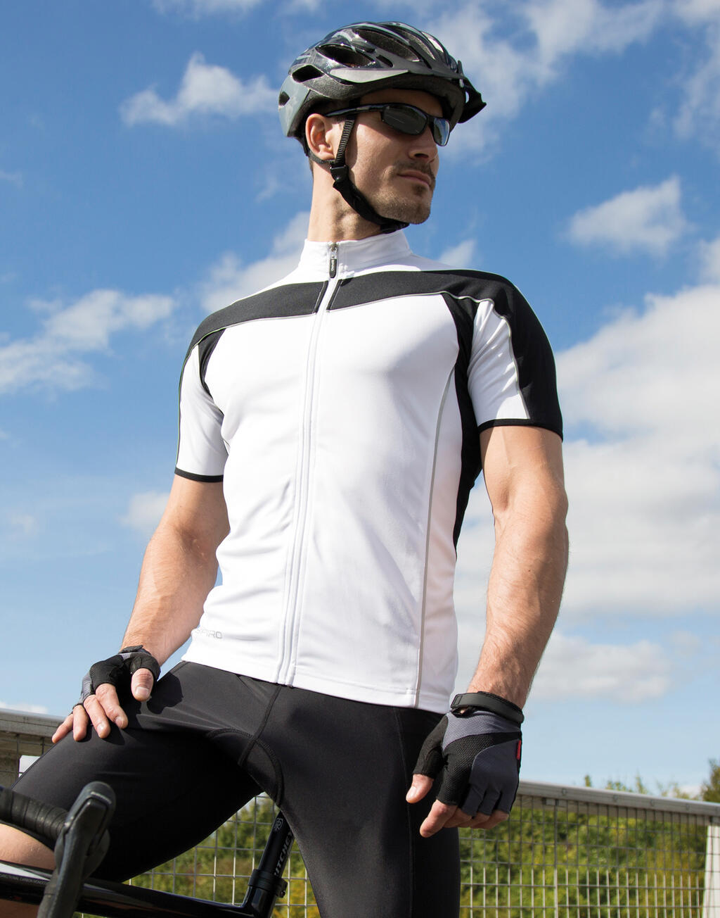  Bike Full Zip Top in Farbe White/Black