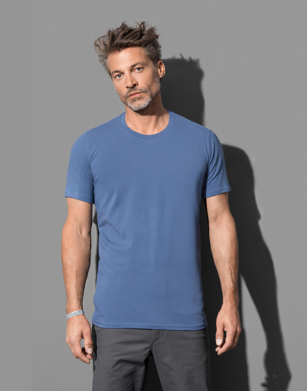  Clive Crew Neck  in Farbe White