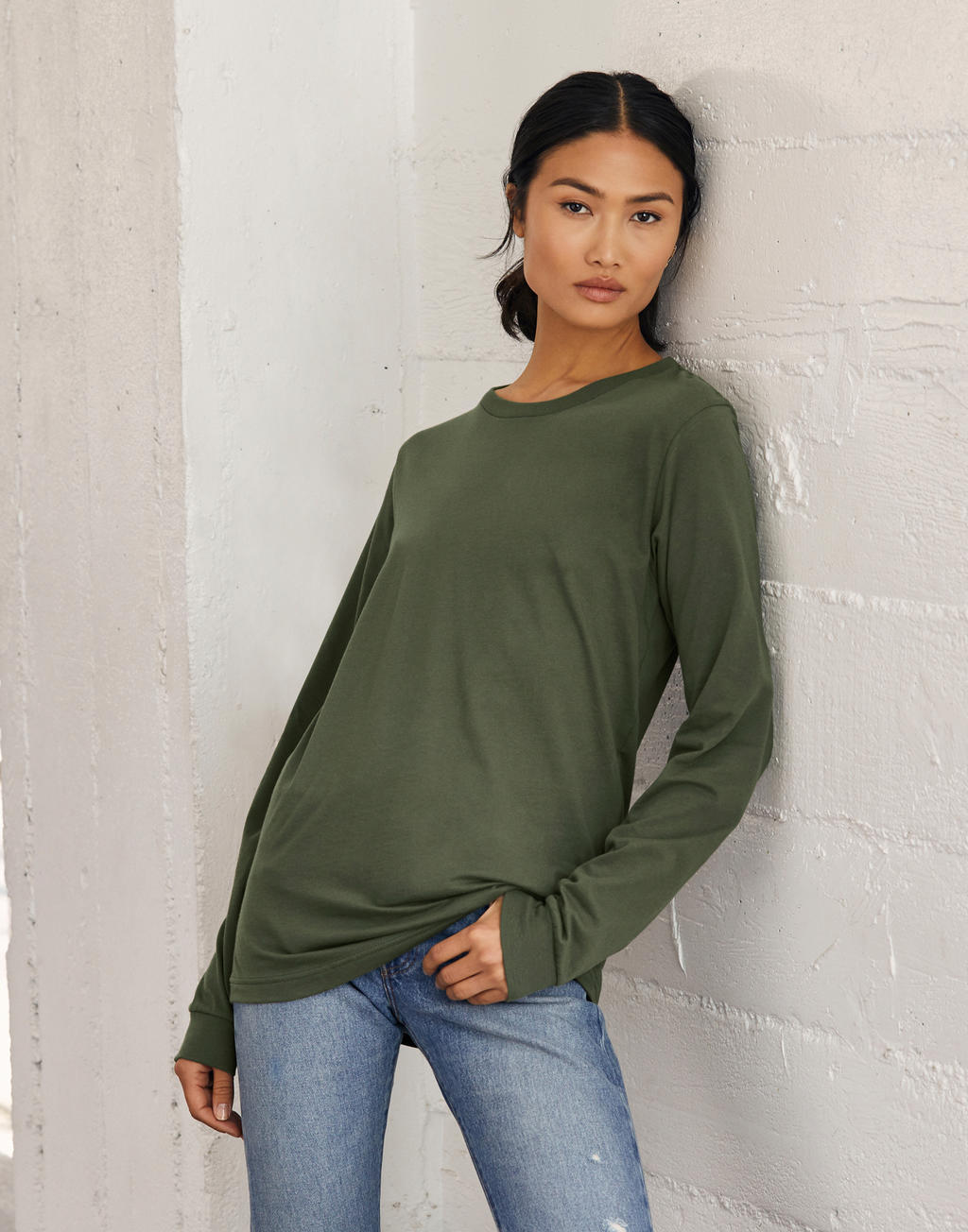  Unisex Jersey Long Sleeve Tee in Farbe White