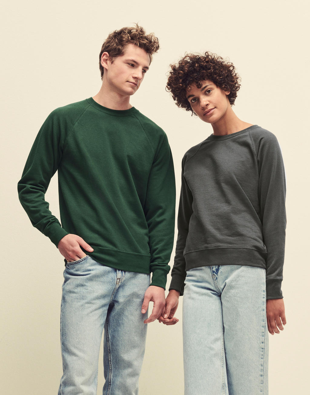  Lightweight Raglan Sweat in Farbe White