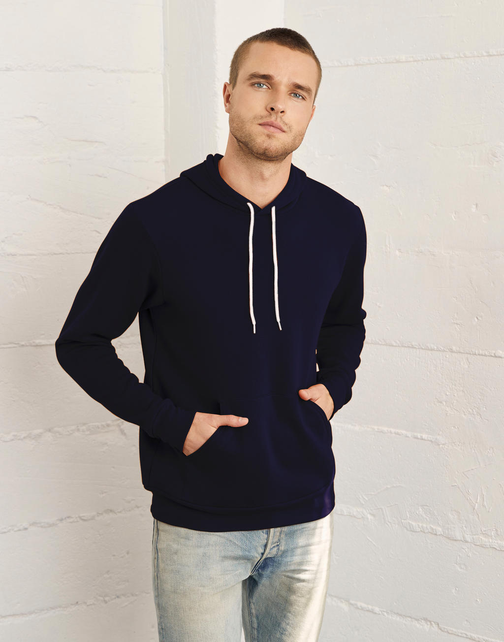  Unisex Poly-Cotton Pullover Hoodie in Farbe White
