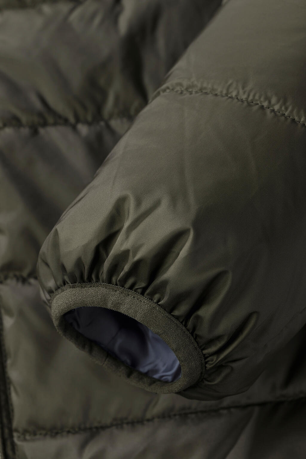  Men's Hooded Nano Jacket in Farbe Black