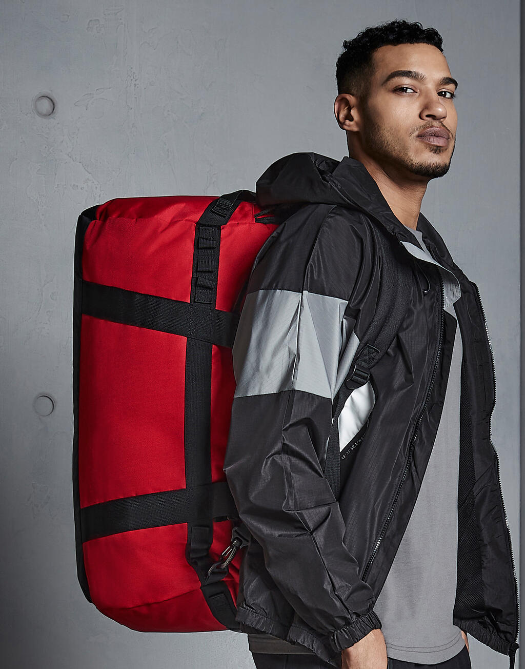  Pro Cargo Bag in Farbe Black