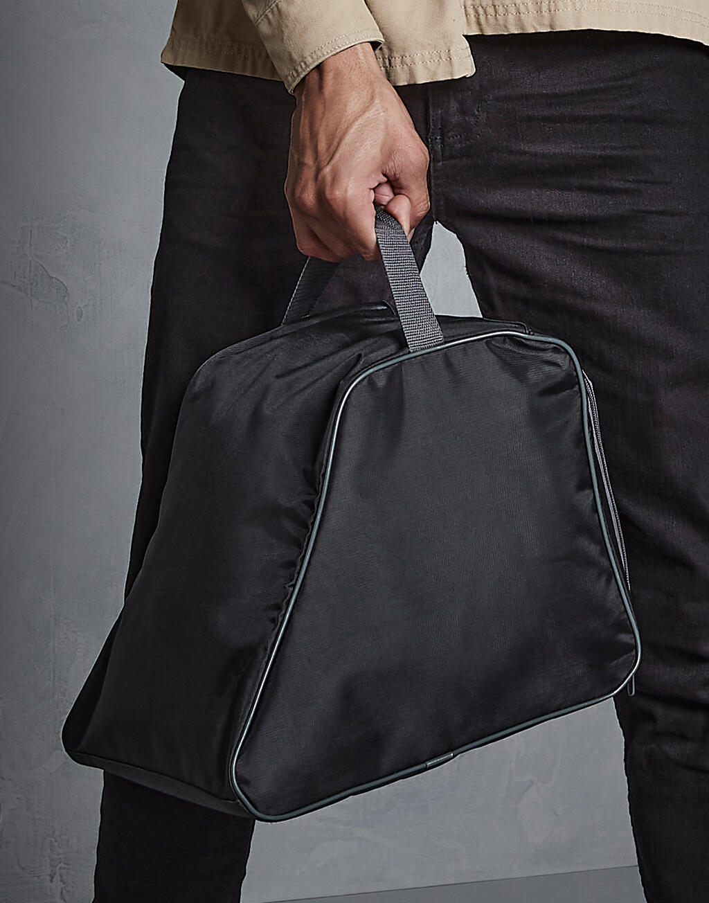  Hiking Boot Bag in Farbe Black/Graphite