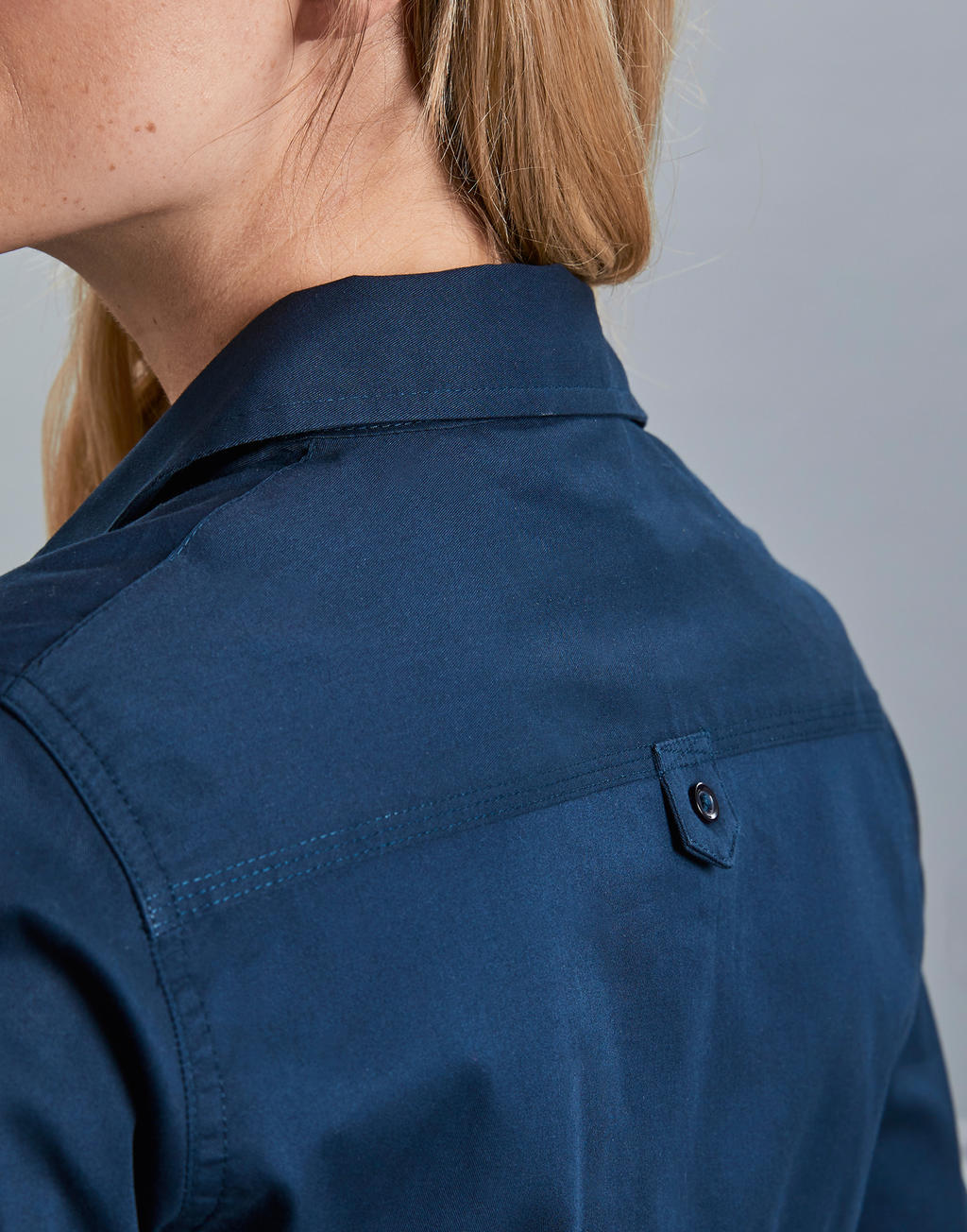  Ladies' Classic Twill Shirt LS  in Farbe White
