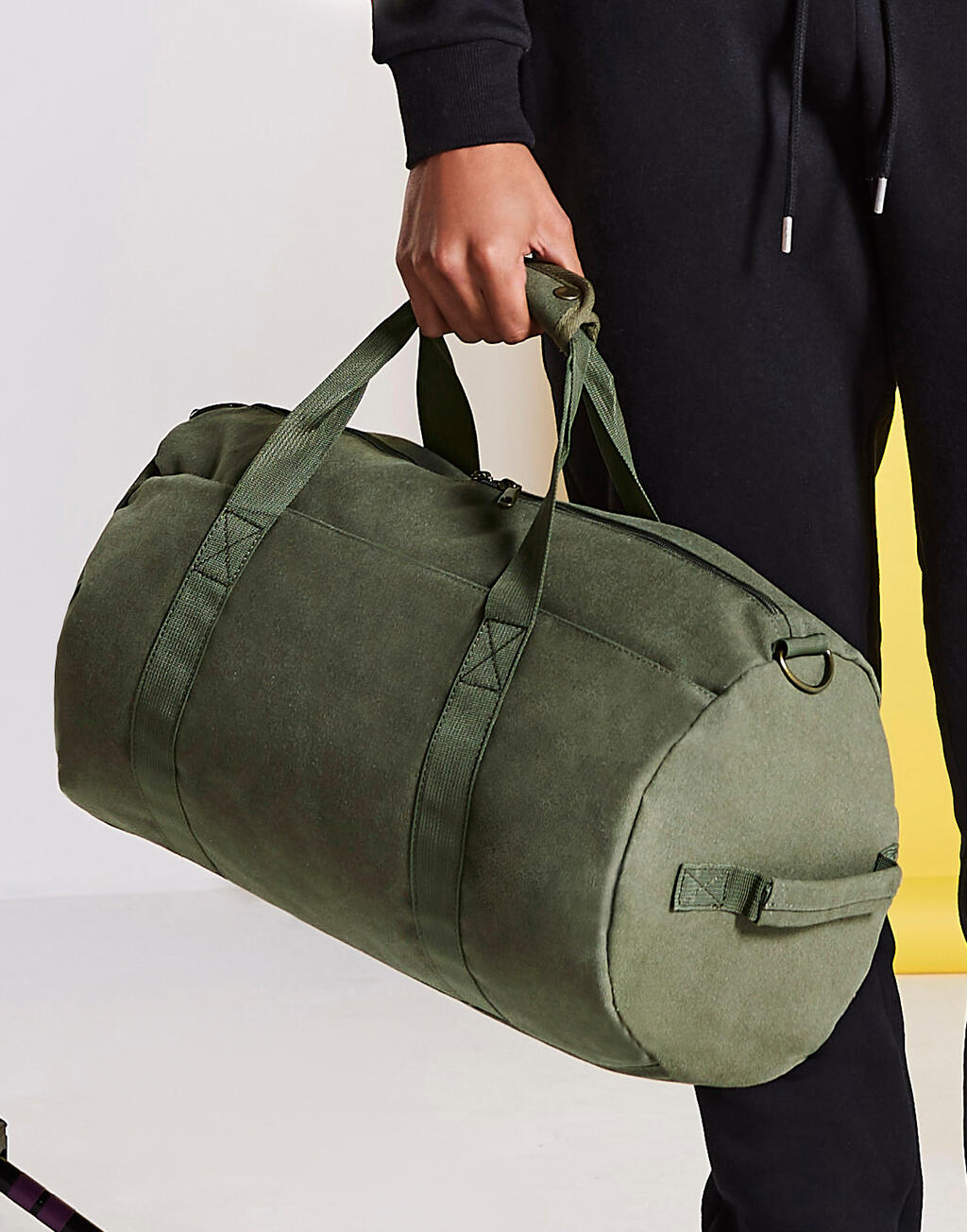  Vintage Canvas Barrel Bag in Farbe Vintage Black