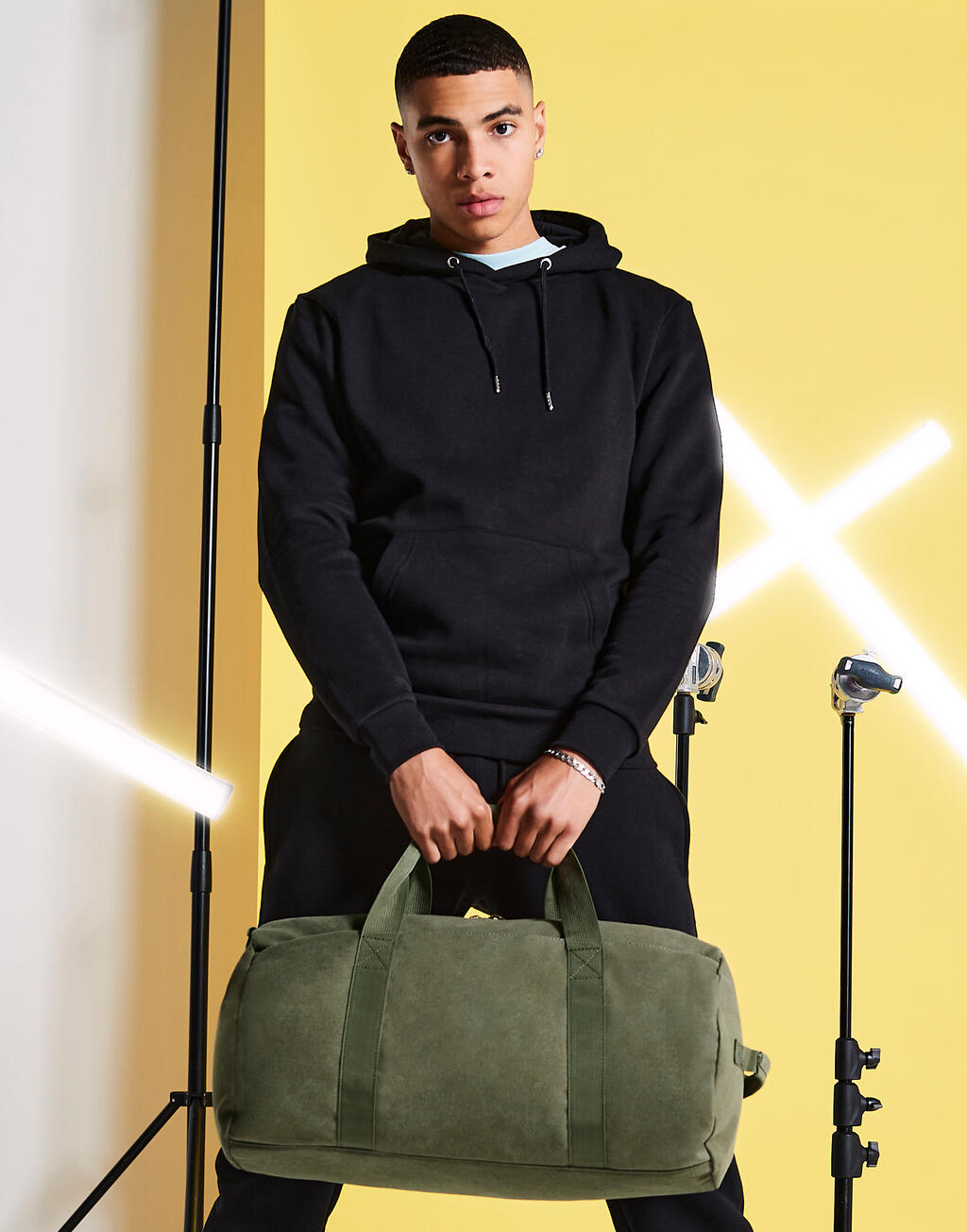  Vintage Canvas Barrel Bag in Farbe Vintage Black