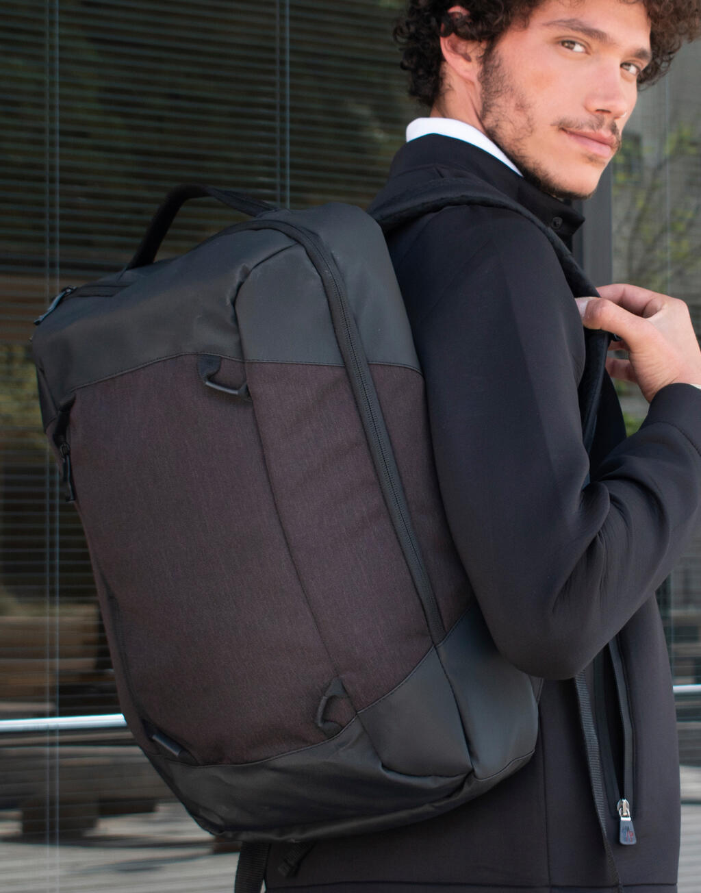 Luxembourg Vital Laptop Backpack in Farbe Black Melange