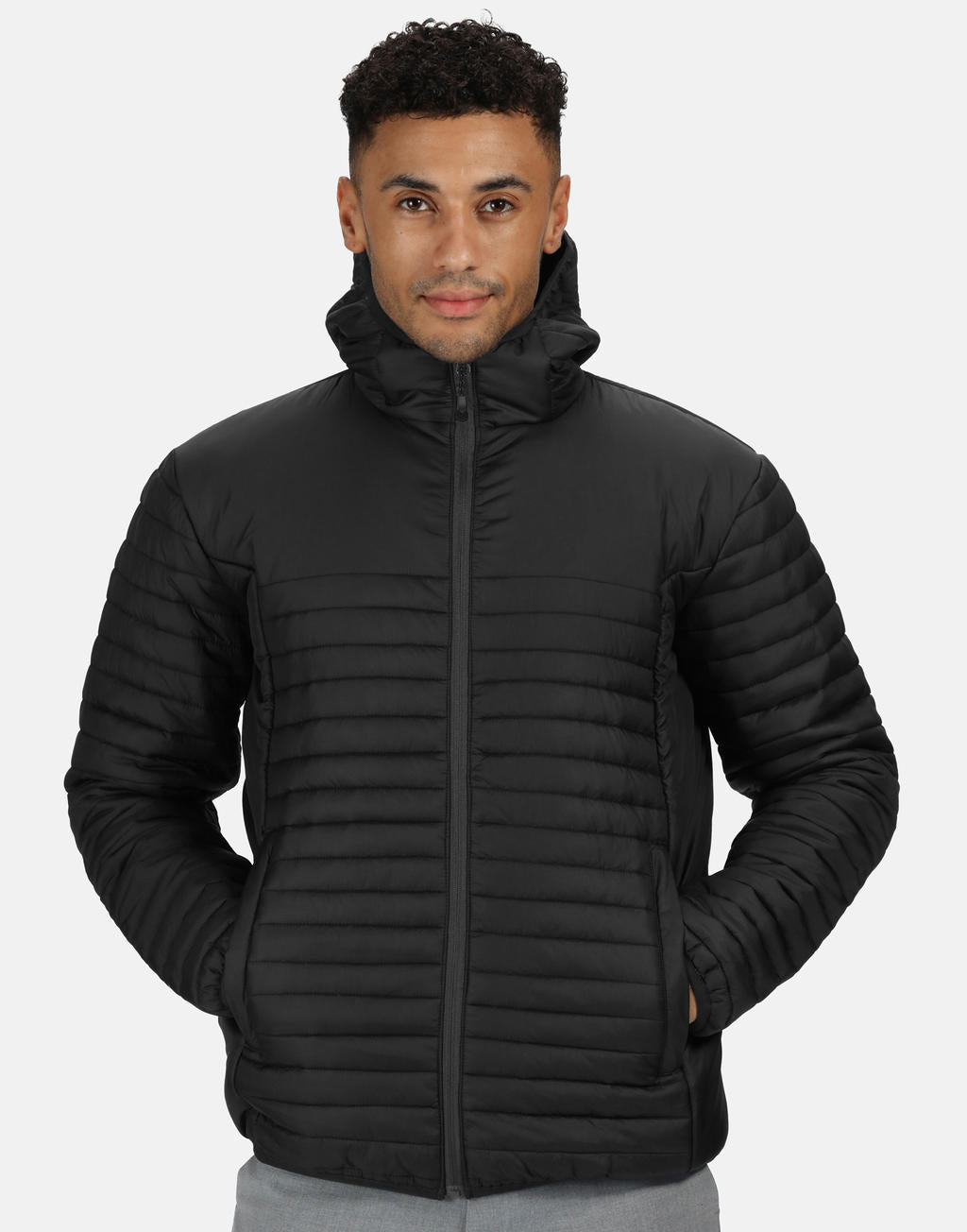  Honestly Made Recycled Ecodown Thermal Jacket in Farbe Black