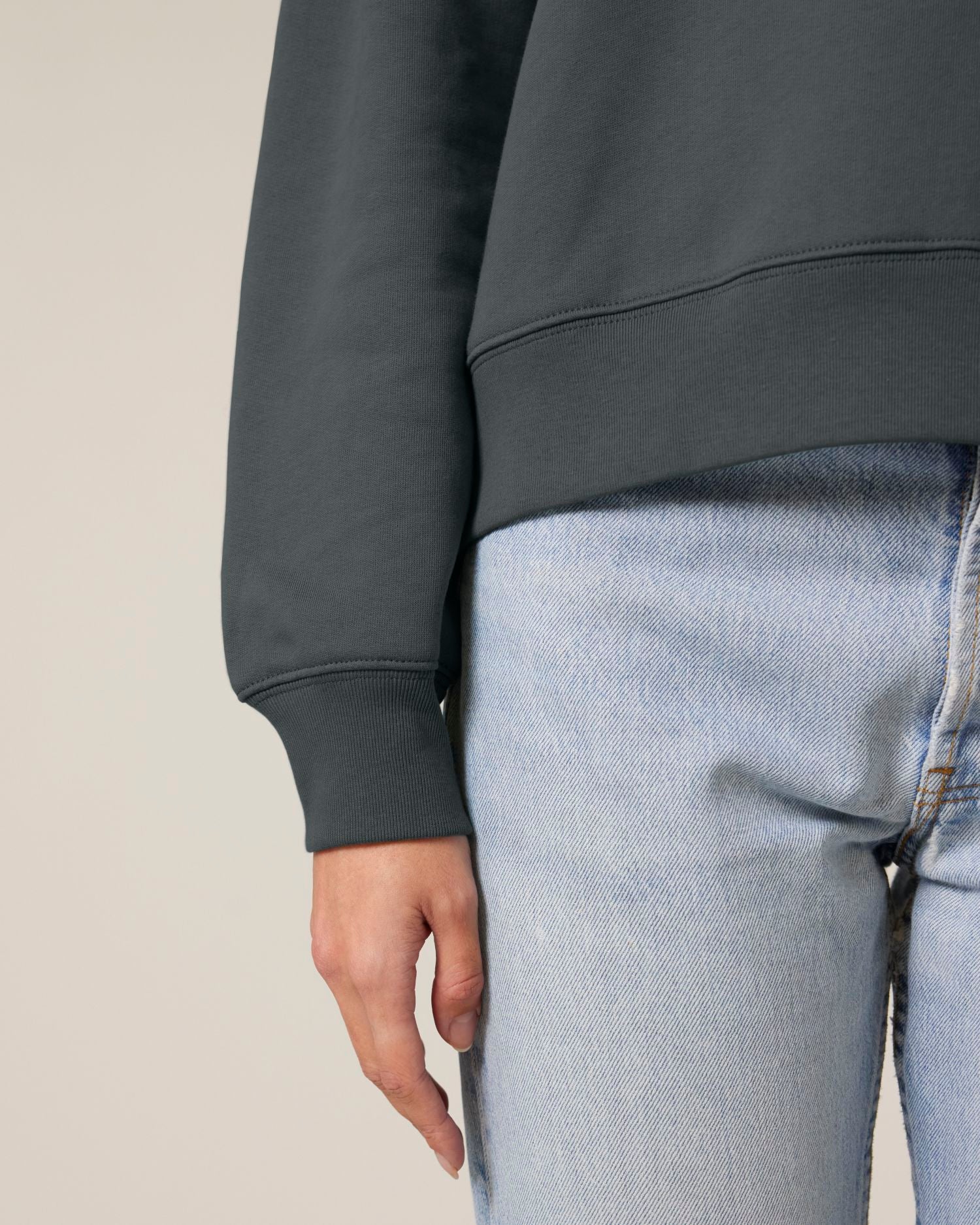 Sweatshirt Stella Alma in Farbe Anthracite