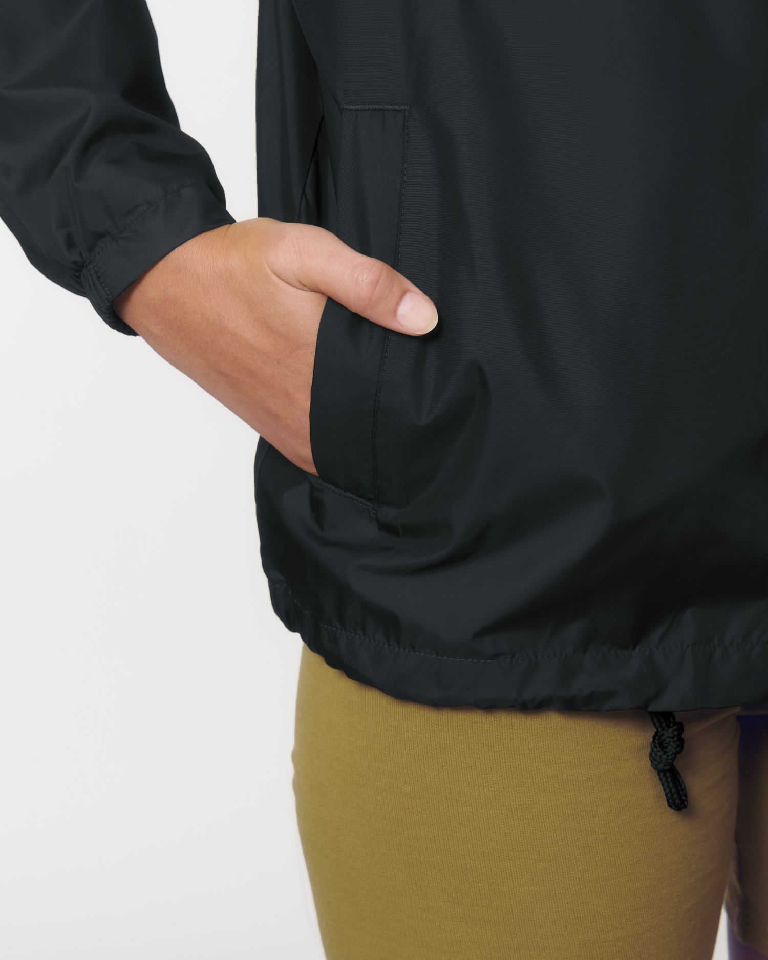 Non Padded Jacket Coacher in Farbe Black