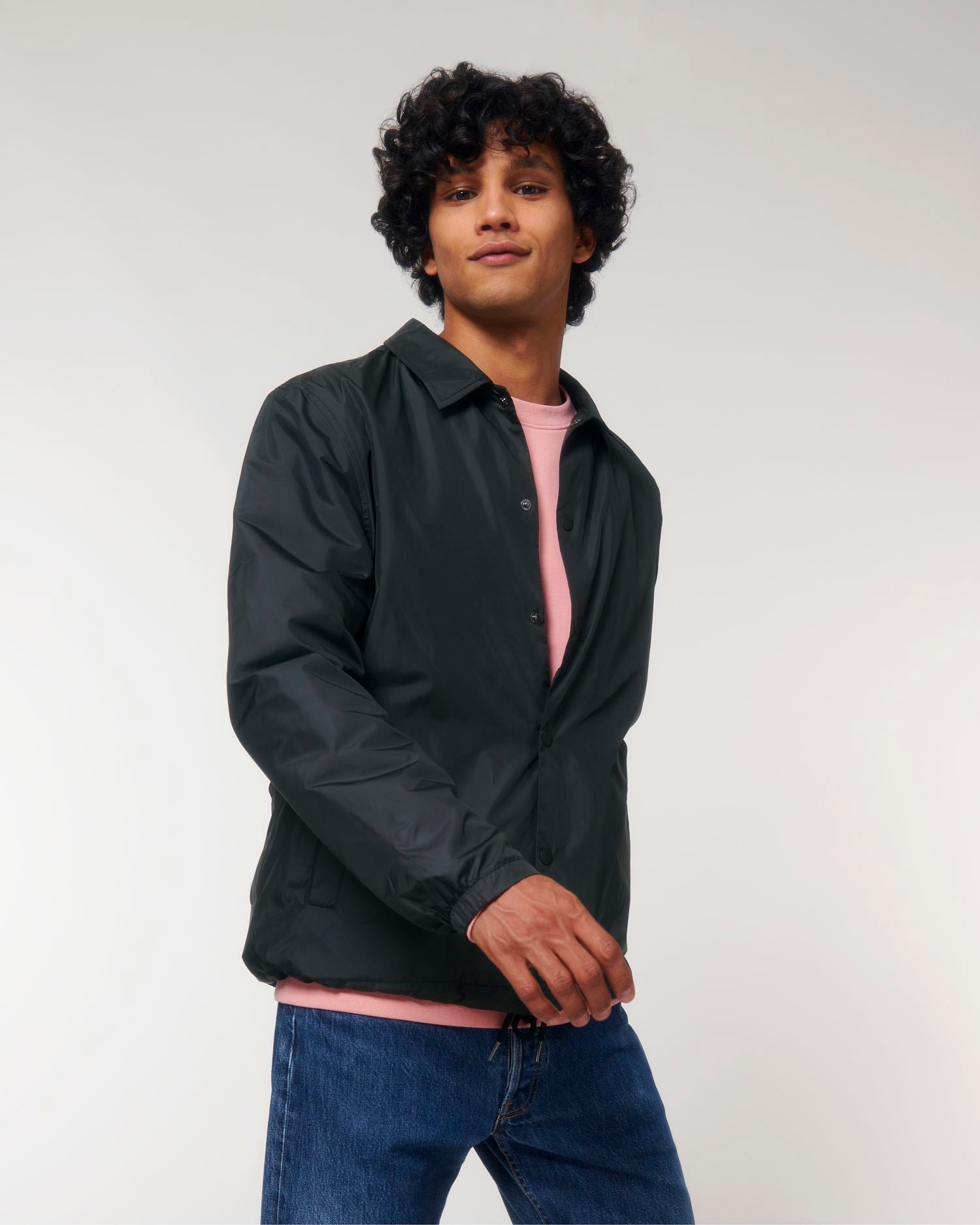 Non Padded Jacket Coacher in Farbe Black
