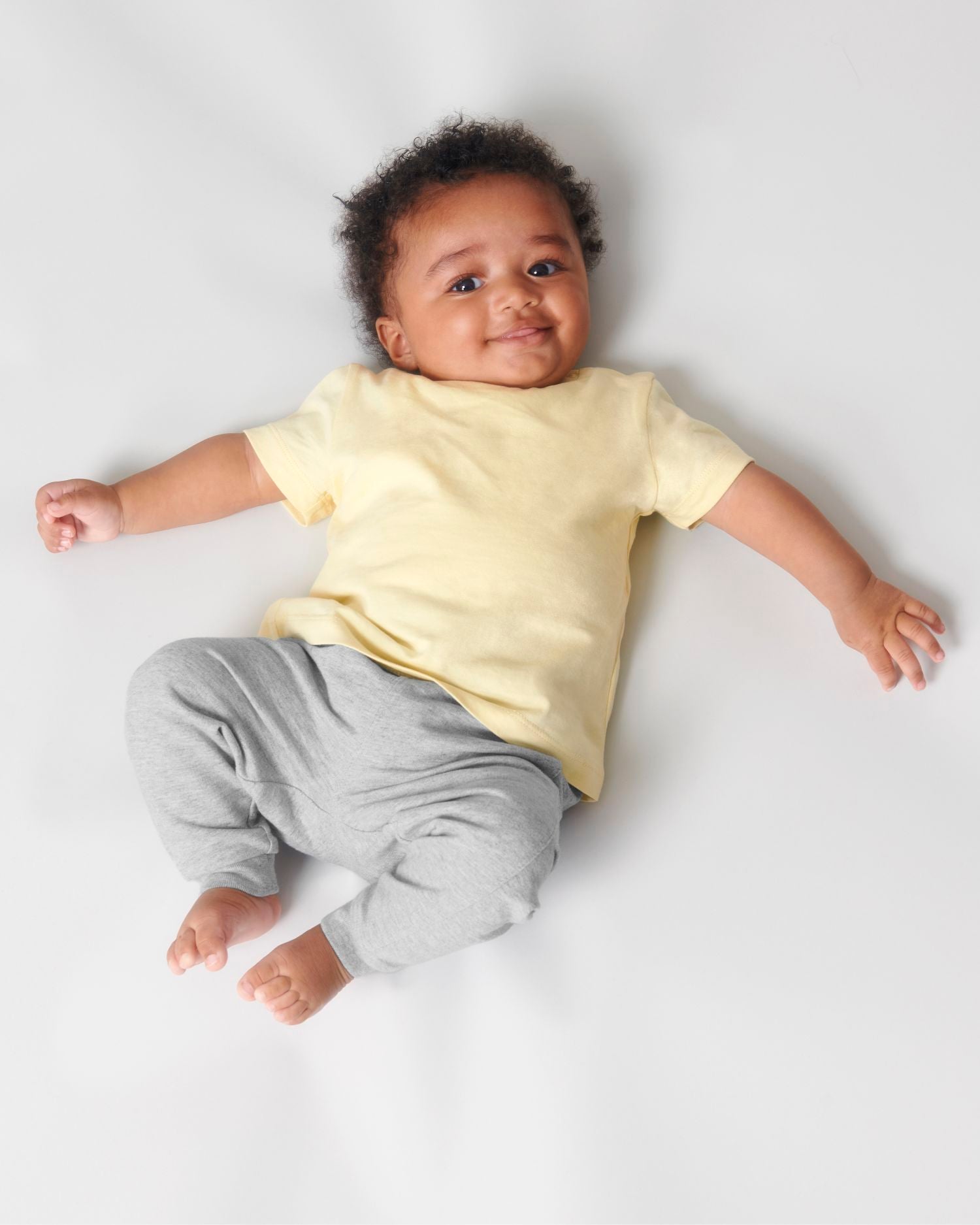 T-Shirt Baby Creator in Farbe Butter